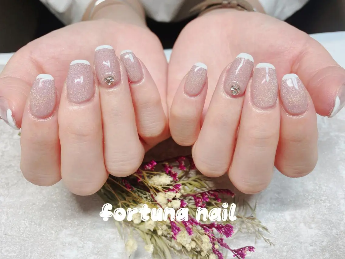 ネイル Nail •Head スパFortunaのネイルデザイン