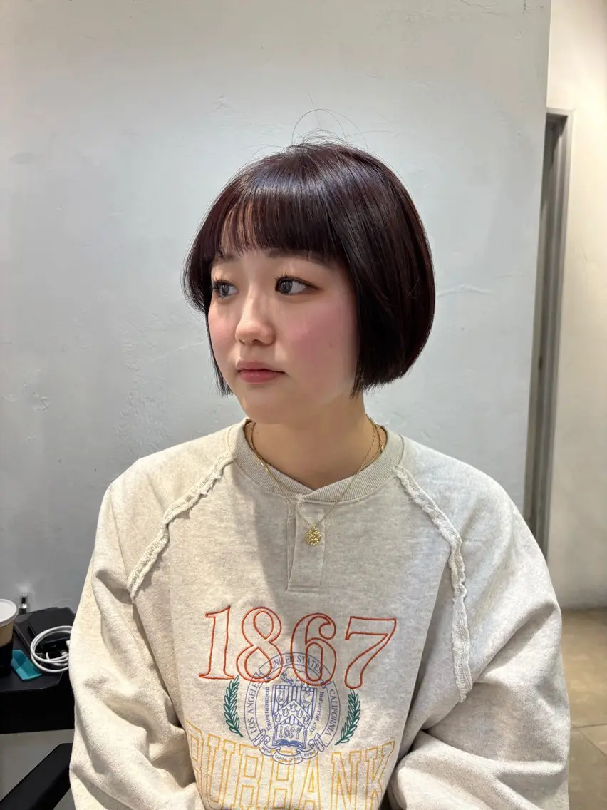 ショート 盛れる透明感カラー momokaのヘアスタイル