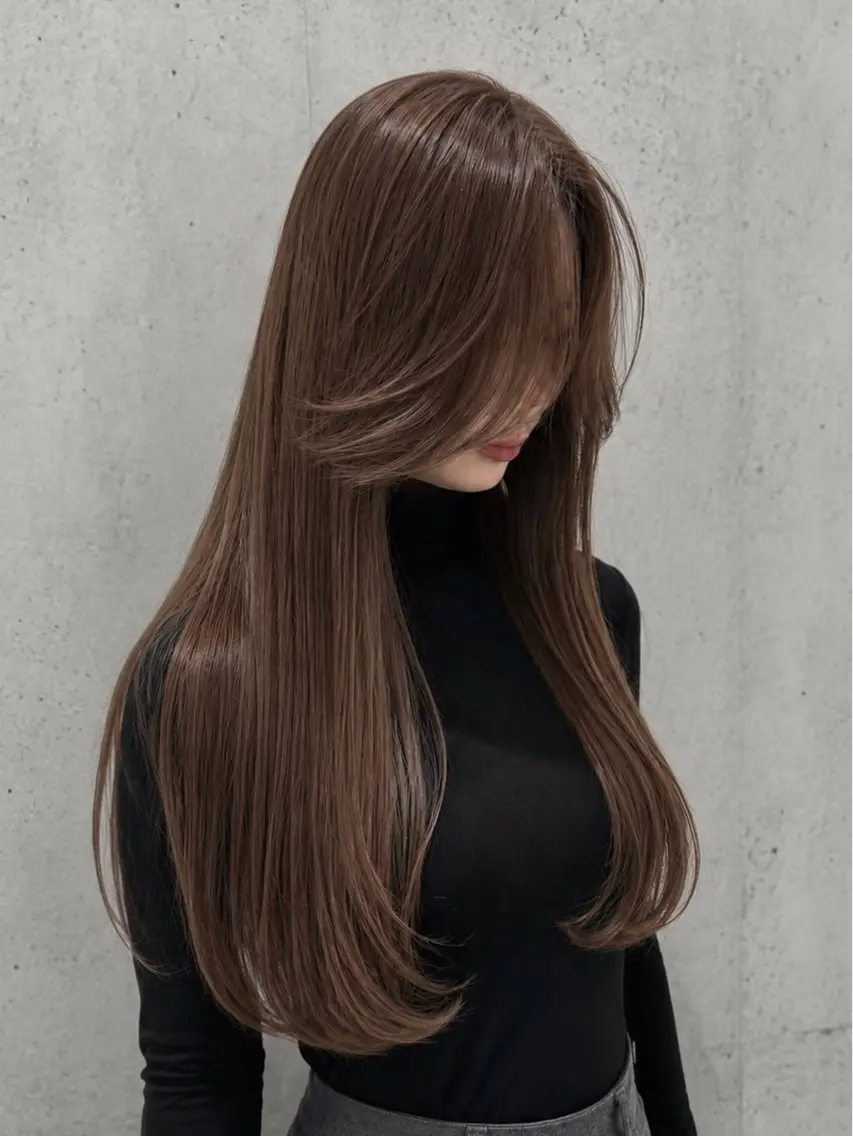 ロング カラー ヘアカラー trinity KOHARUのヘアスタイル