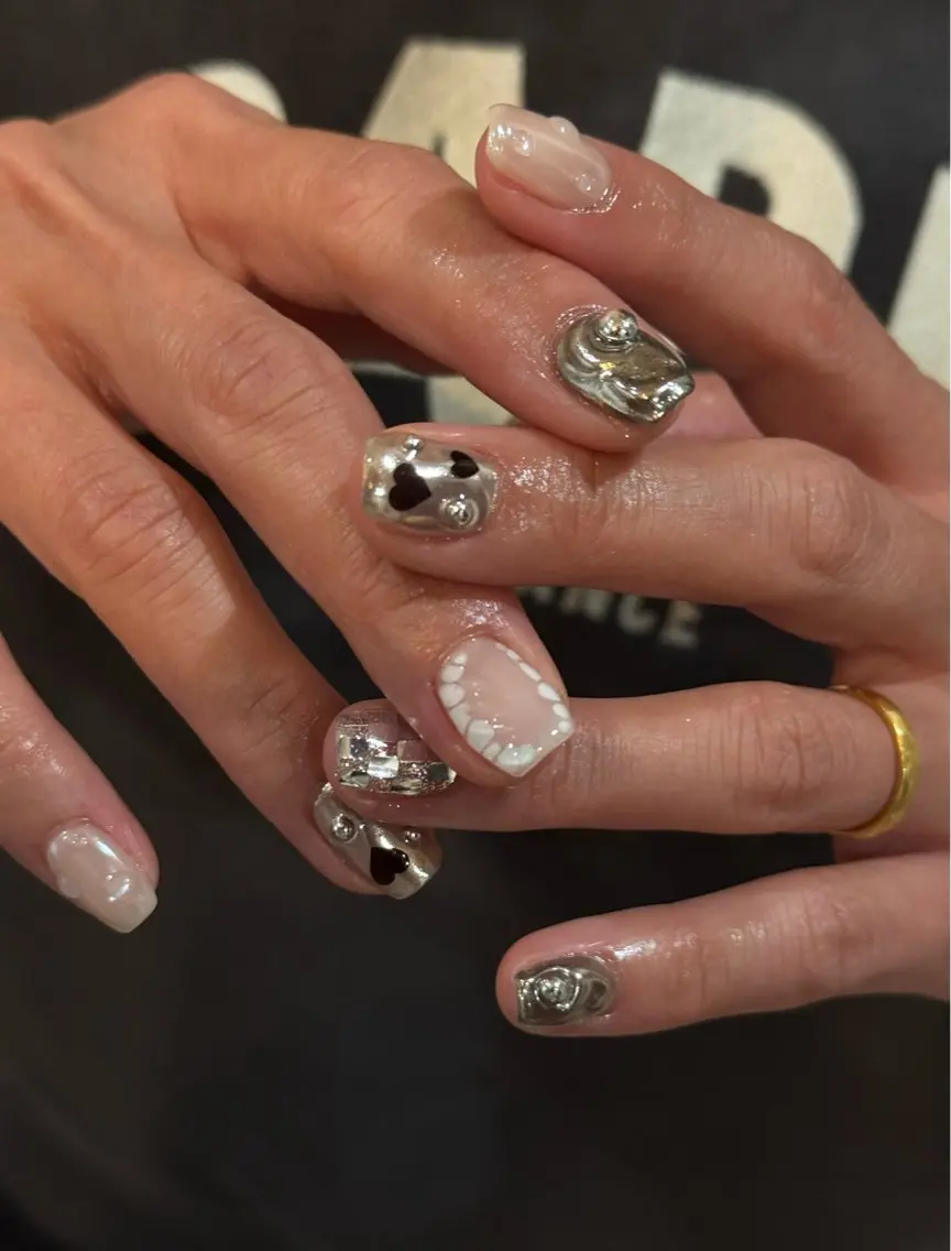 ネイル シルバー ハンドネイル Blé nailのネイルデザイン