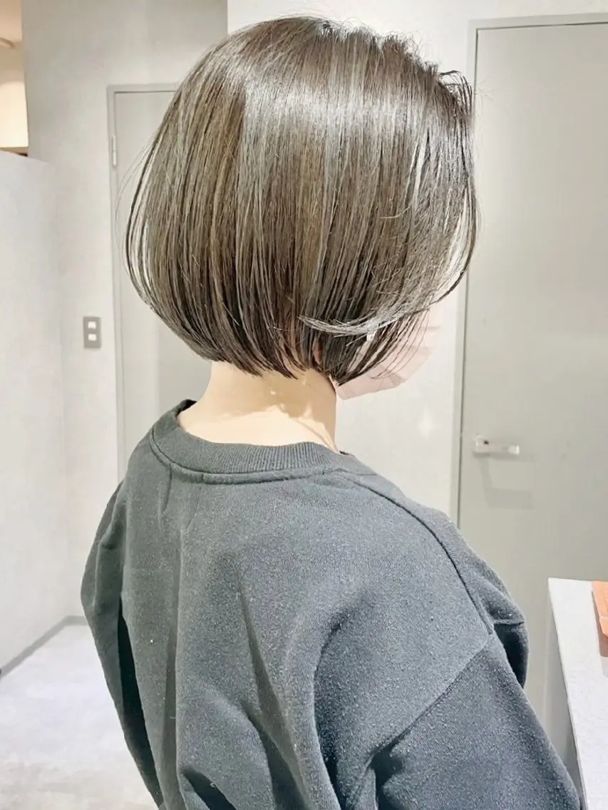 カラー コト ネのヘアスタイル