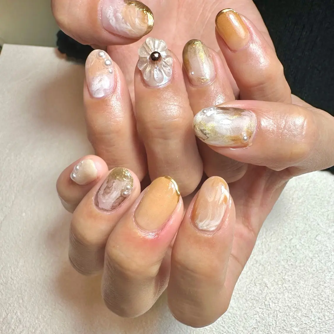 ネイル フラワーネイル ぷっくりネイル ハンドネイル GéRanium Harukaのネイルデザイン