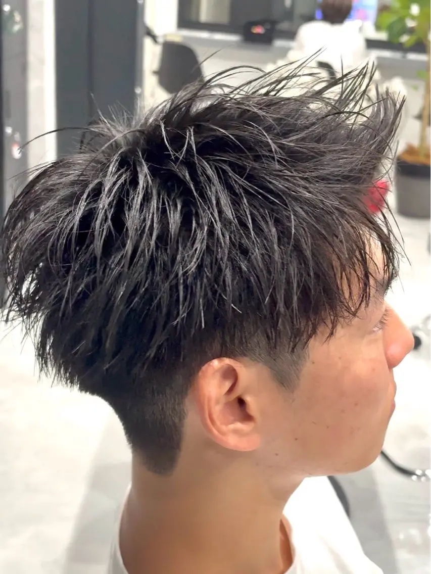 メンズ アップバング ツイスパ／フェザー パーマ特化🔥真裟斗のヘアスタイル