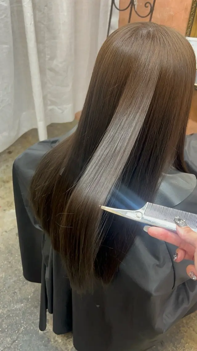 ロング 縮毛矯正 ともざねゆか UniQ/岡山駅のヘアスタイル