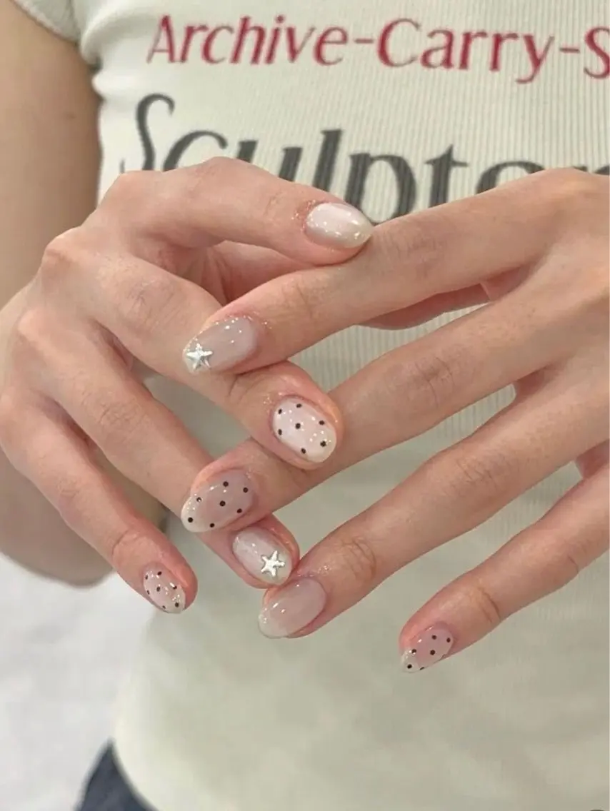 ネイル アートネイル オーロラネイル フラッシュネイル フットネイル フレンチネイル Sora nail 長さ出し専門店のネイルデザイン