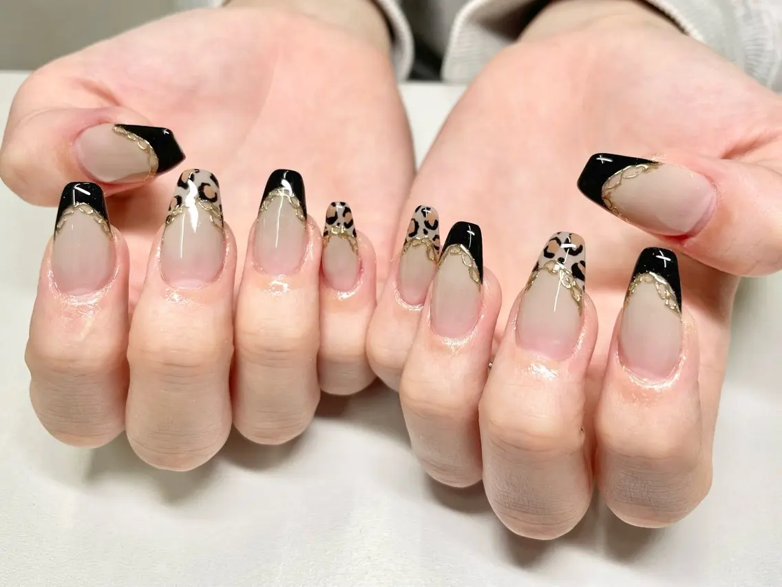 ネイル FILL nail SHIORIのネイルデザイン