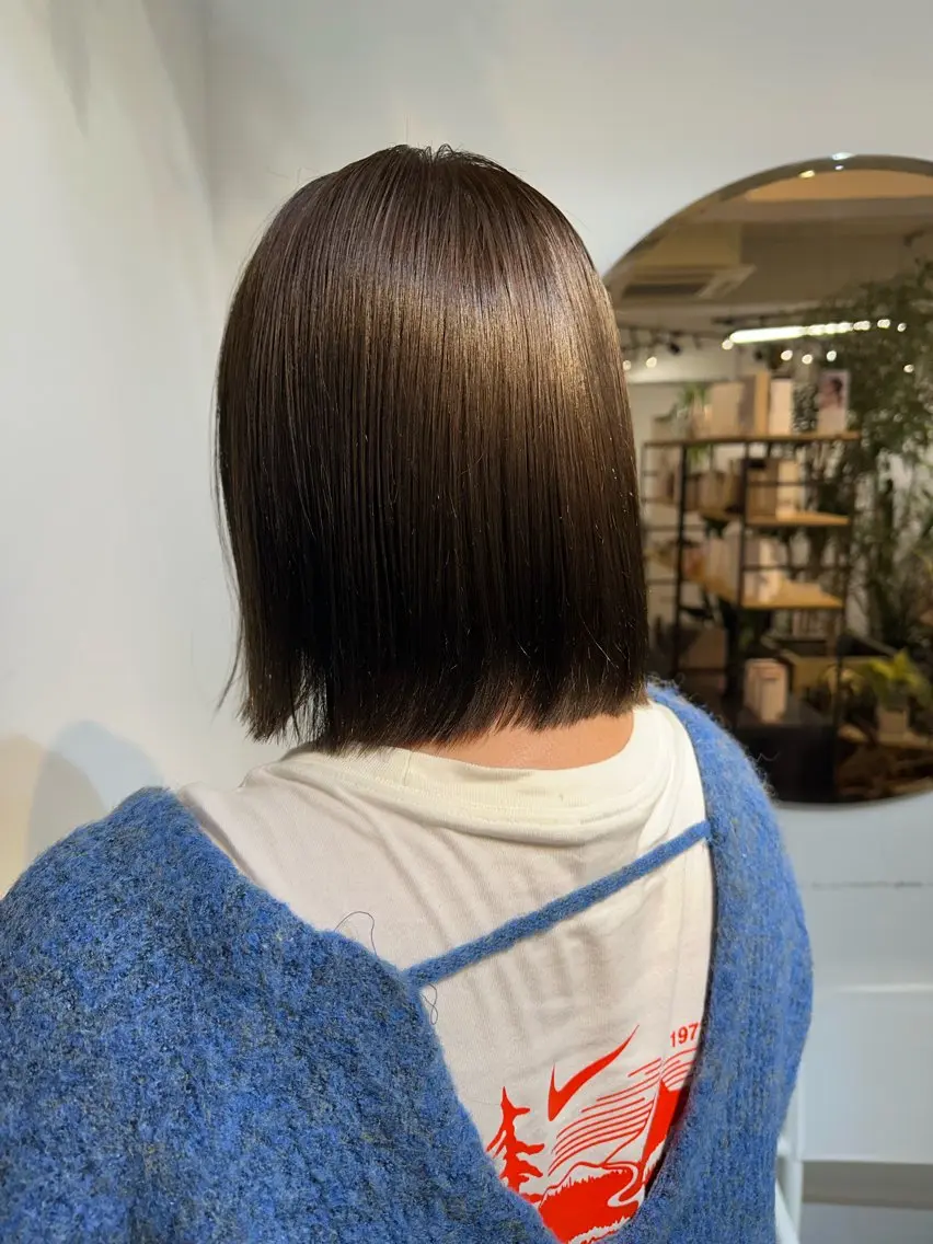 カラー オリーブカラー momo 札幌美容師のヘアスタイル