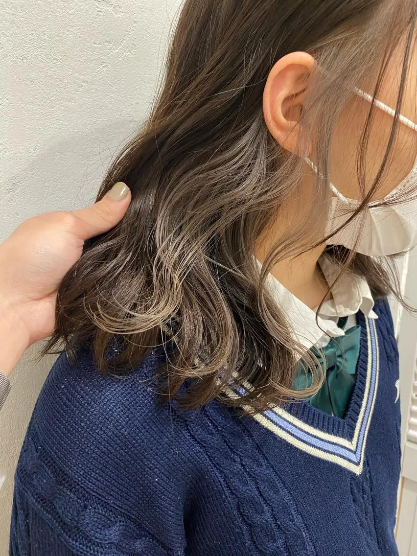 1月限定🧡全体カラー+イヤリングカラー+カット(ケアブリーチ込み)🧡の写真
