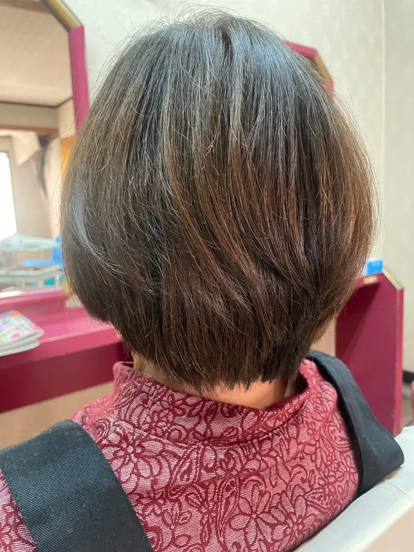 ショート ヘアカラー 赤み消し艶カラー✨️ DAIGOのヘアスタイル