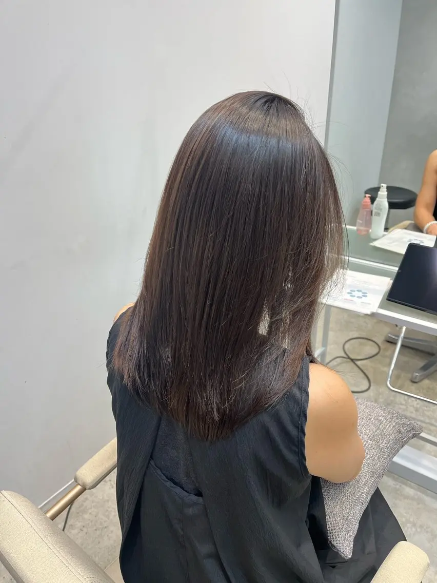 ミディアム カラー 透明感カラー Kaede🍁 FILMS 渋谷のヘアスタイル