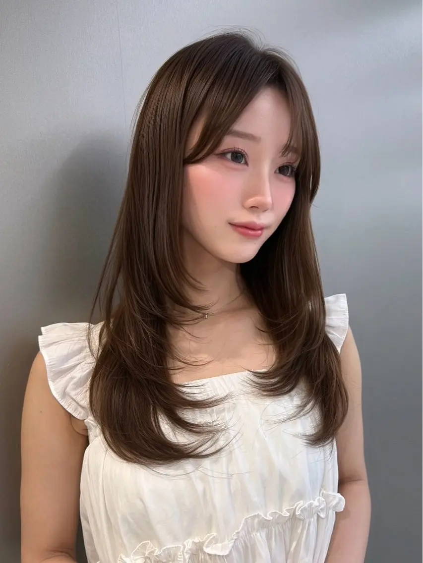 ロング ヘアカラー みう‎🤍／ 韓国ヘアアレンジのヘアスタイル