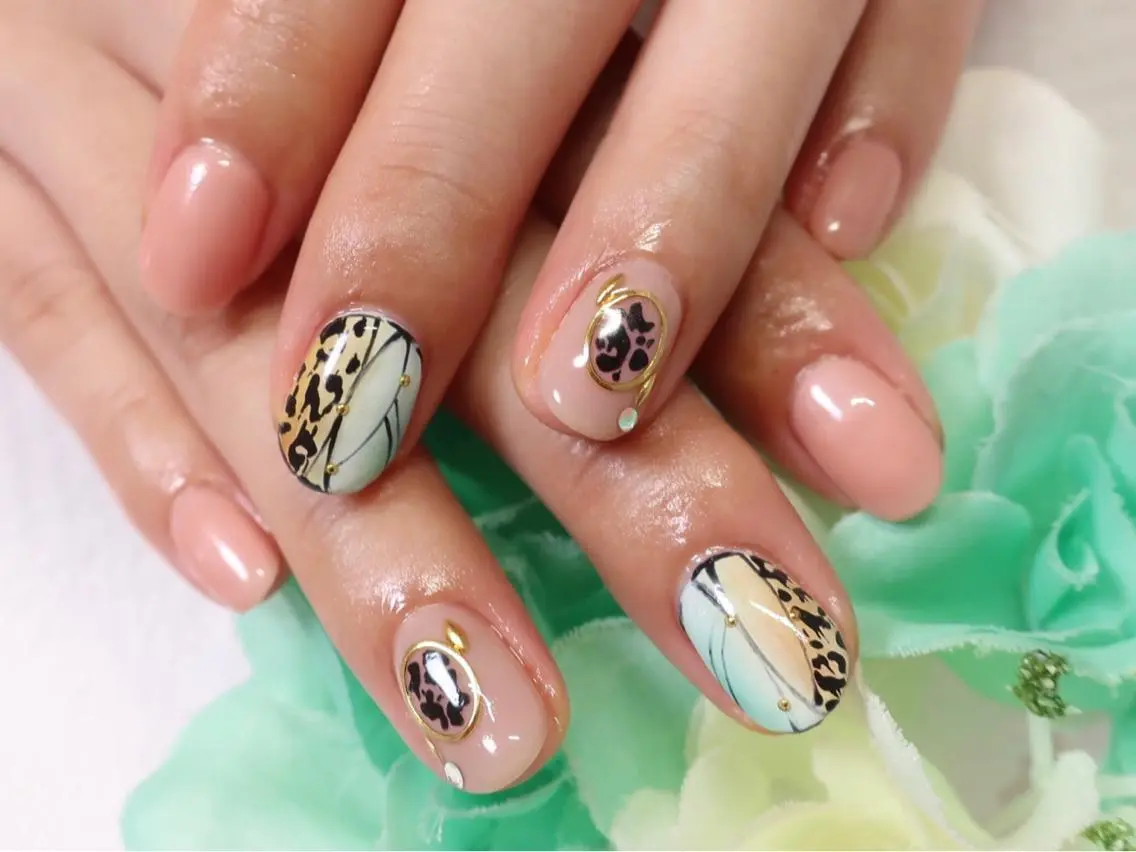 ネイル ハンドネイル つきかわ ともみのネイルデザイン