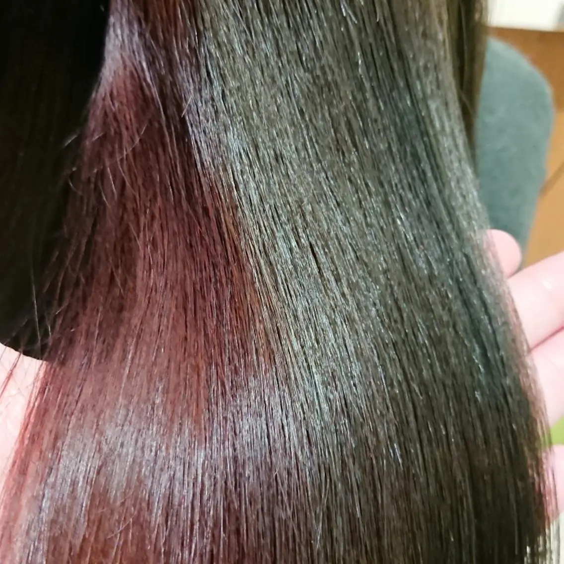 カラー ミディアム インナーカラー crea   芦田 武栄のヘアスタイル