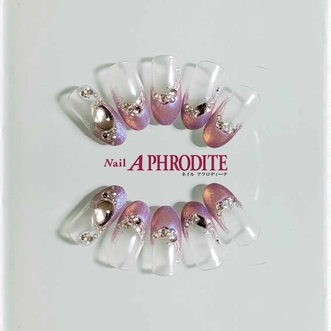 ネイル ジェルネイル ニュアンスネイル スカルプネイル ソフトジェル ネイルチップ ハンドネイル Nail Aphroditeのネイルデザイン