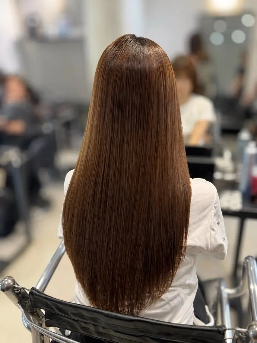 ロング カラー パーマ ヘアアレンジ カット ヘアカラー 縮毛矯正 トリートメント 透明感カラー✂︎ YUKAのヘアスタイル