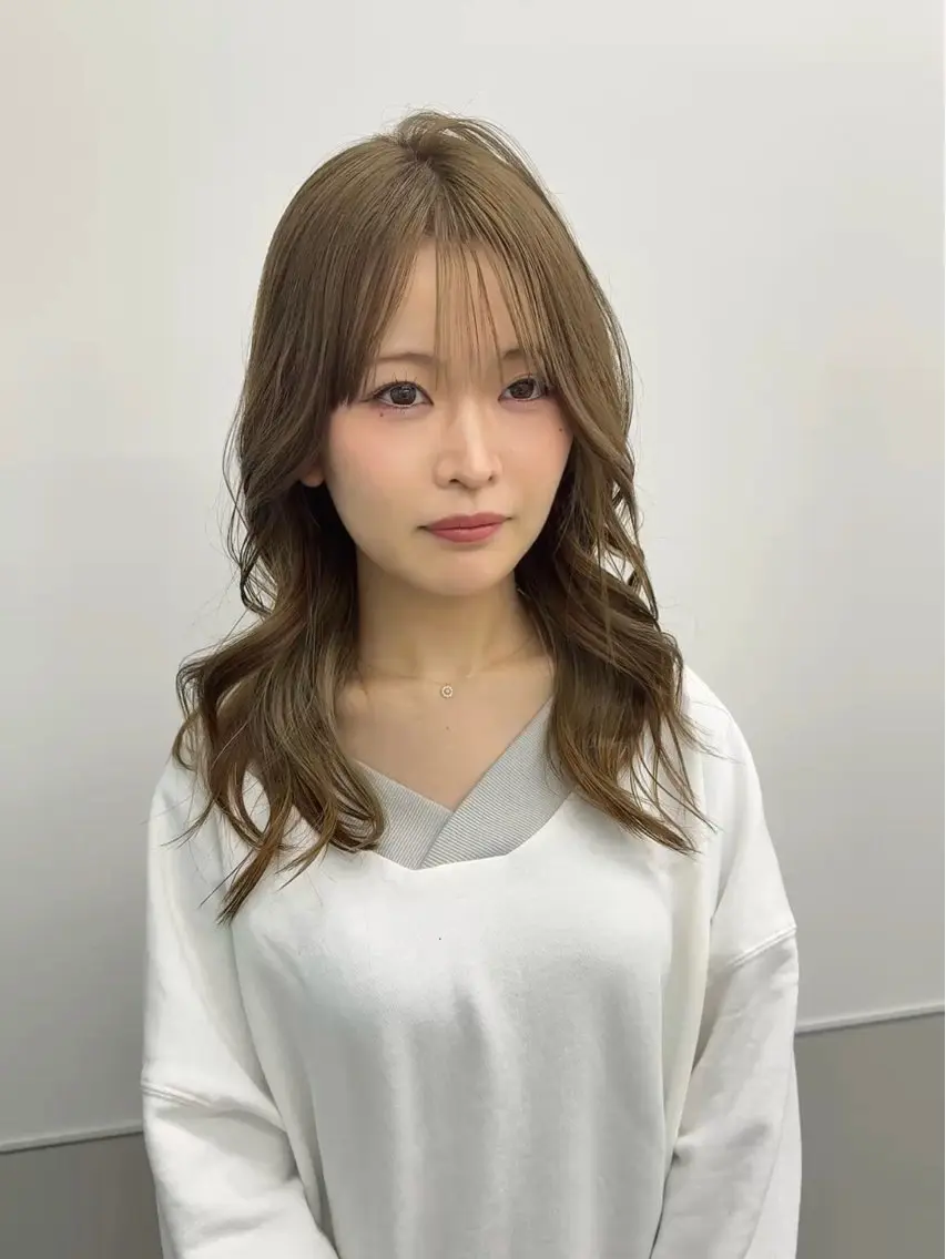 ロング レイヤーカット カット ヘアカラー トリートメント 韓国ヘア🇰🇷 スズキのヘアスタイル