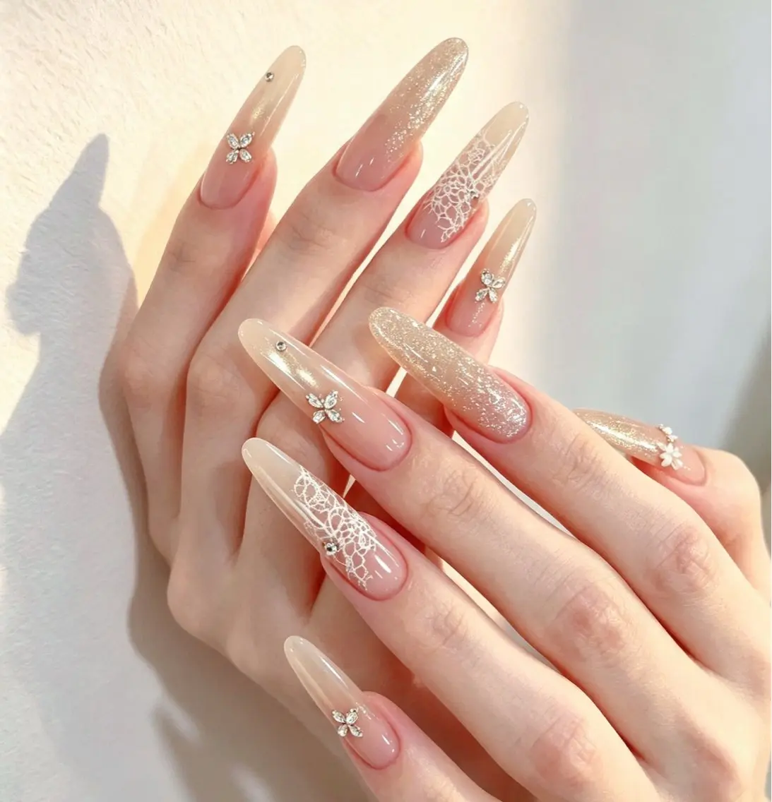 ネイル オーロラネイル チークネイル フットネイル フレンチネイル ジェルネイル ハンドネイル ハンドケア NEW NAIL💞 yukiのネイルデザイン