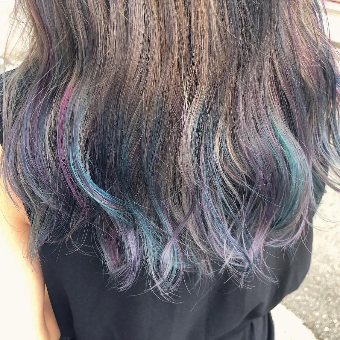 ロング カラー ショートボブ アッシュ バレイヤージュ ミストバング ベージュカラー カット ヘアカラー トリートメント 原宿サロン代表 デザインカラー伊藤卓のヘアスタイル
