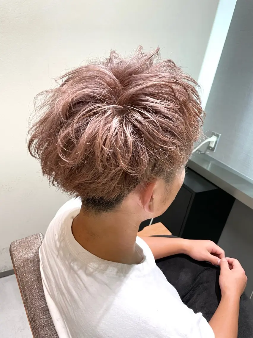ショート カラー メンズ メンズブリーチ ブリーチ ピンクカラー ヘアカラー トリートメント 骨格整形カット/ ショート✂️堀夢哉のヘアスタイル