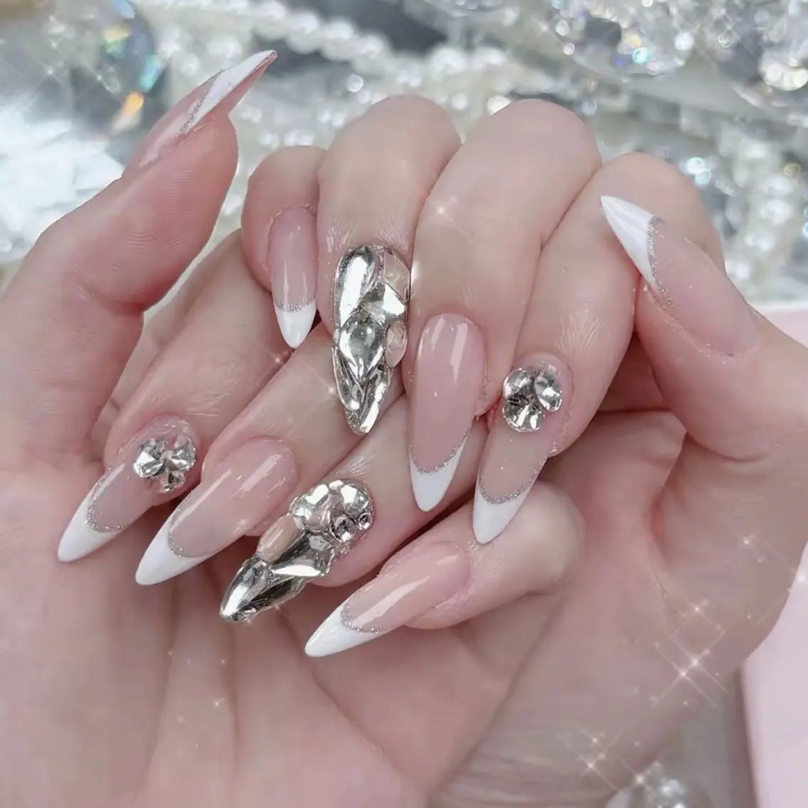 ネイル ハンドネイル Luna Gladeのネイルデザイン