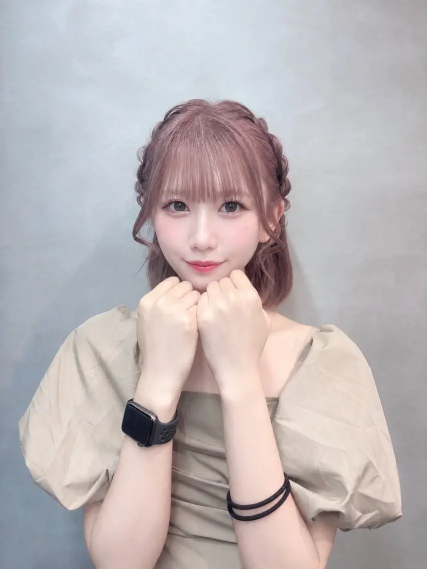 ショート 推し活アレンジ🎀 艶カラー￤nanoのヘアスタイル