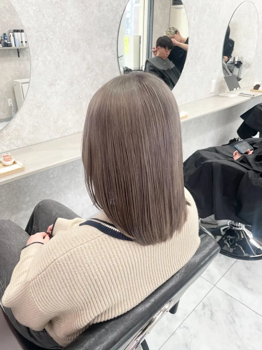 ミディアム 🦋ハイトーン🦋 石山 希理🦋のヘアスタイル