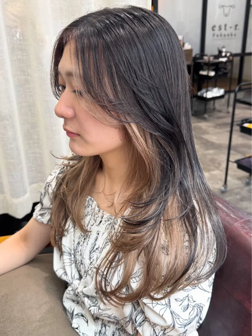 ロング カラー ayaka 縮毛矯正レイヤーのヘアスタイル