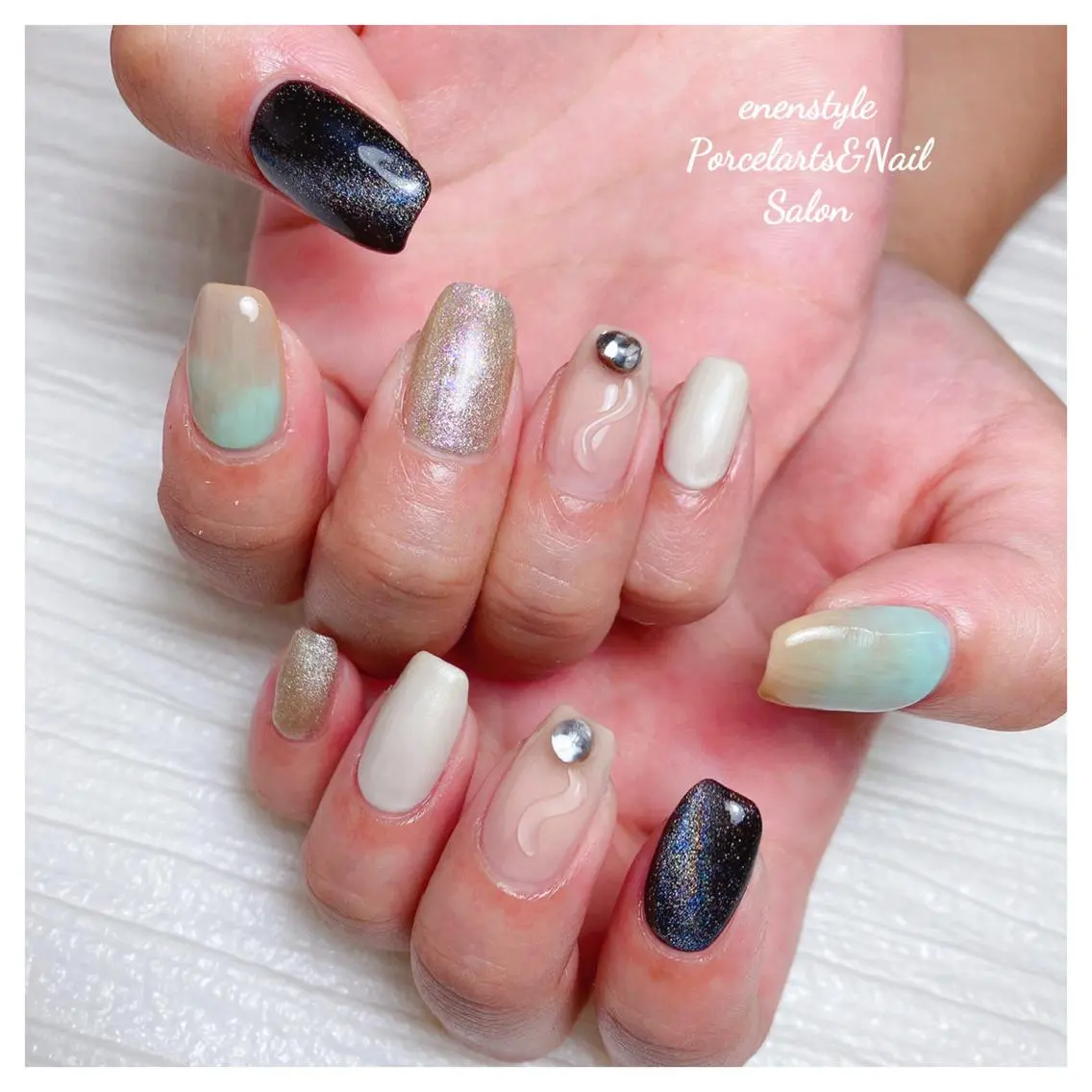 ミディアム ネイル 🐾enen style 🐾のネイルデザイン