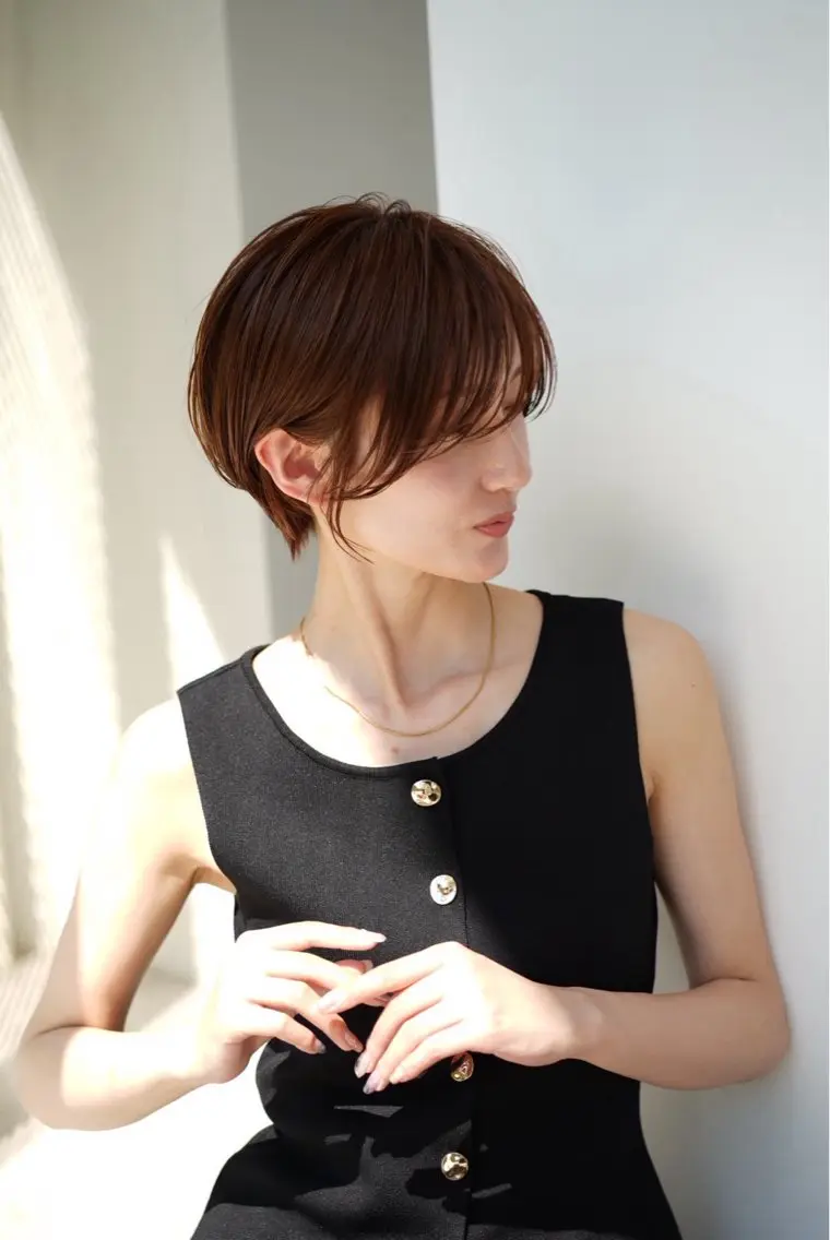 ショート カラー 八幡 空乃のヘアスタイル