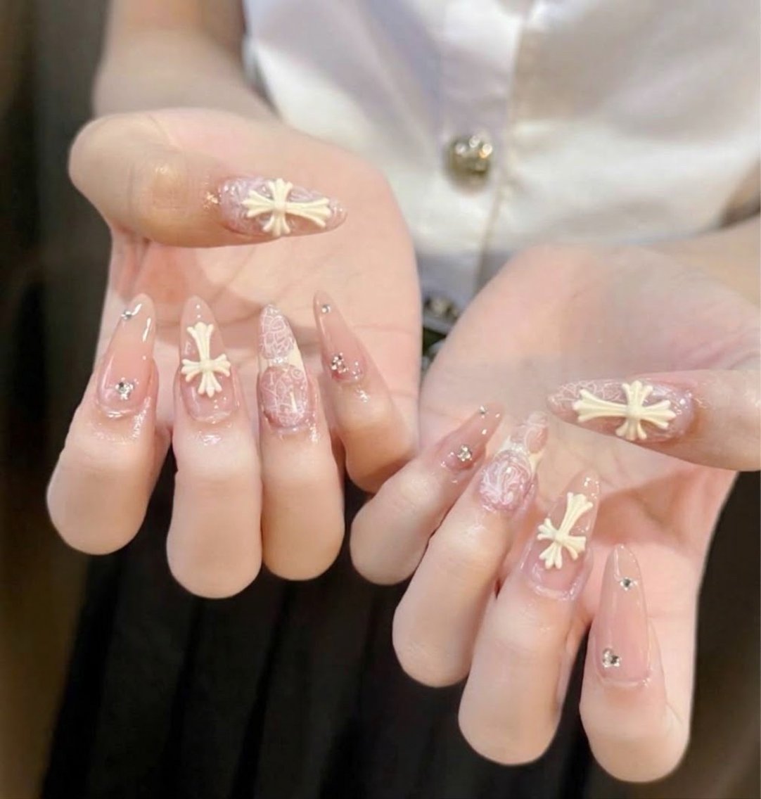 ネイル アートネイル ドット フレンチネイル ガーリー キラキラネイル ハンドネイル ハンドケア CHIBI NAIL SALON 船橋のネイルデザイン