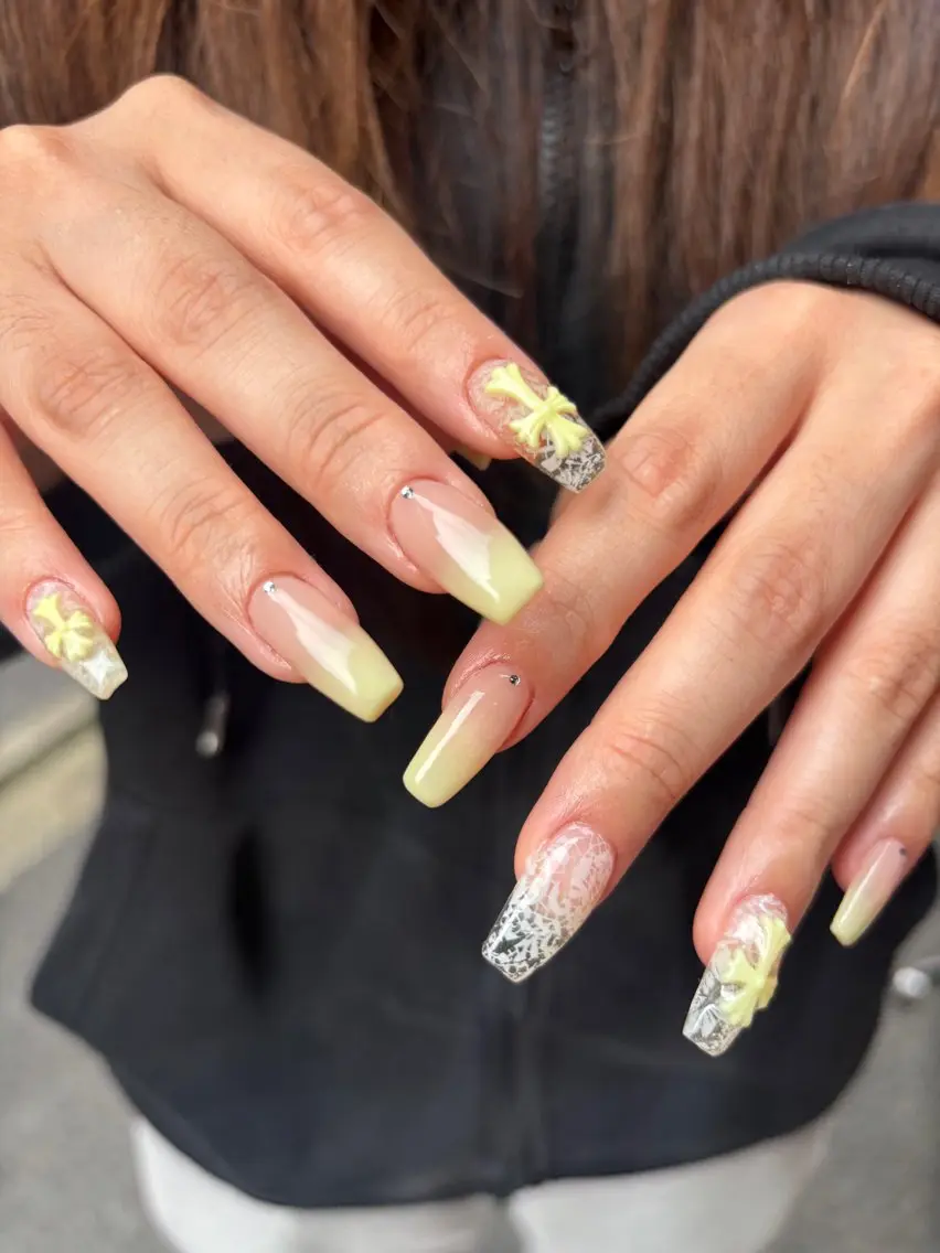 ネイル One ♡ YUKINEのネイルデザイン