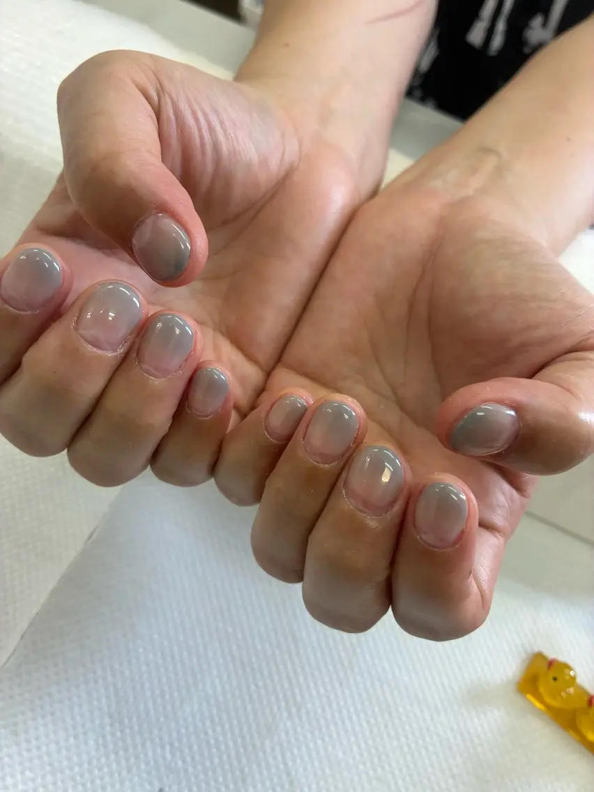 ネイル NAILHOLIC 三鷹　　　ミヤビのネイルデザイン