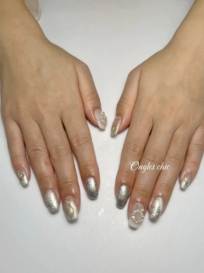 ネイル ハンドネイル ongles chicのネイルデザイン