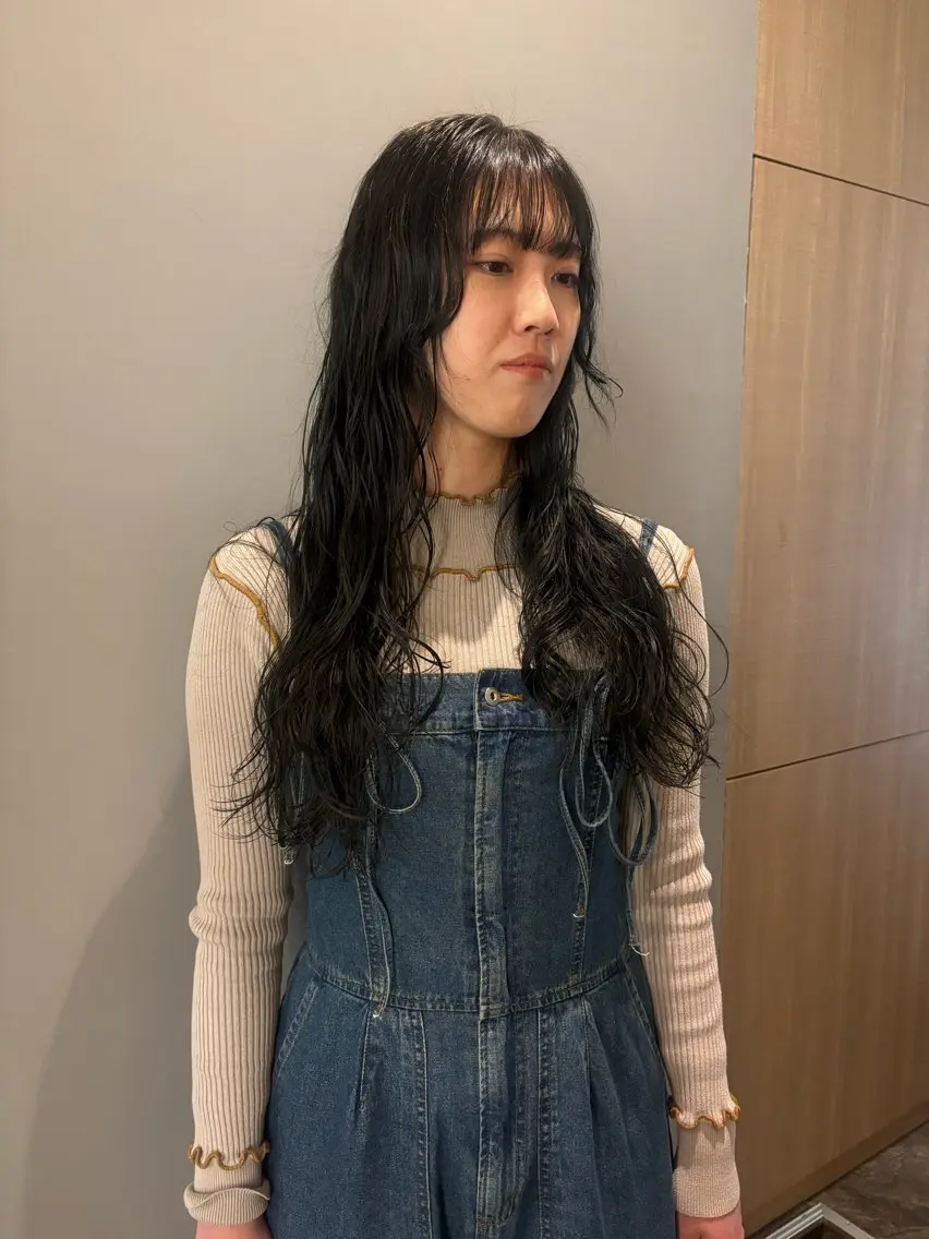 ロング カット 抜け感レイヤーカット 🐄Hanakaのヘアスタイル