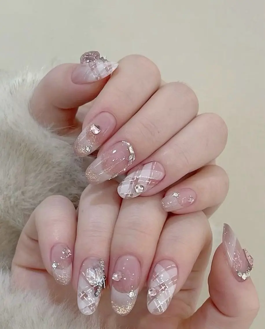 ネイル 長さ出し フレンチネイル グラデーション 卒業式 マグネットネイル MIHANA NAILのネイルデザイン