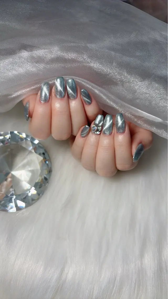 ネイル マグネットネイル ハンドネイル Kayo 💅のネイルデザイン