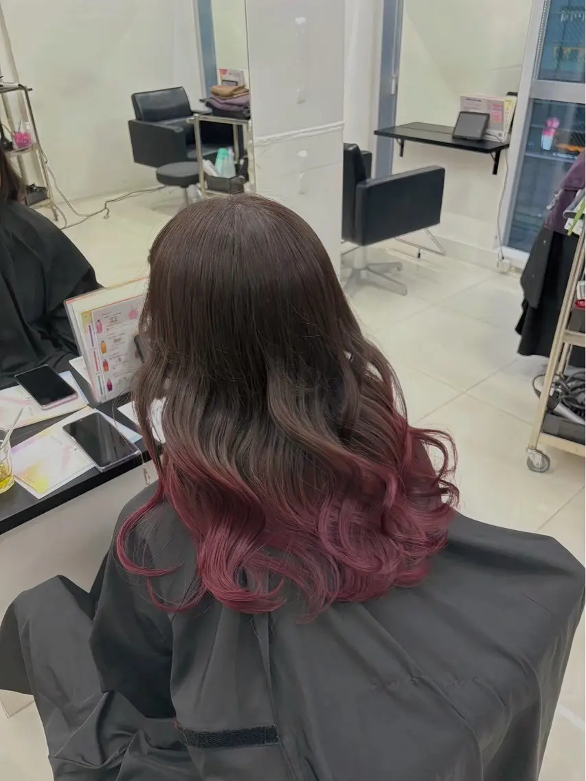 ロング カラーモデル募集♩ ALIVEりんのヘアスタイル