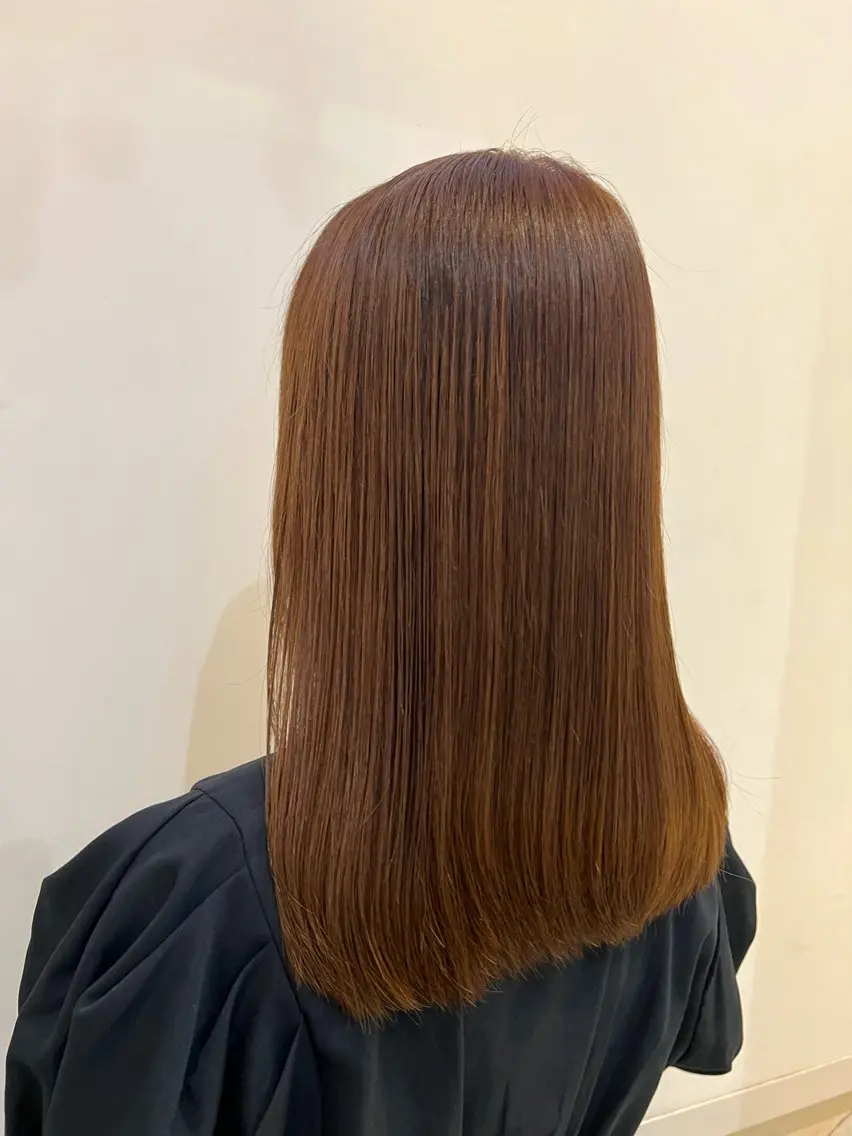ミディアム カラー カット ヘアカラー トリートメント ブリーチしない暖色 カラー🥀杉 優菜のヘアスタイル