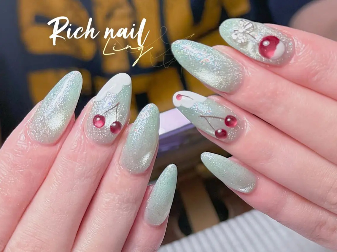 ネイル ハンドネイル ハンドケア Rich Nail 🤲🏻梨央のネイルデザイン