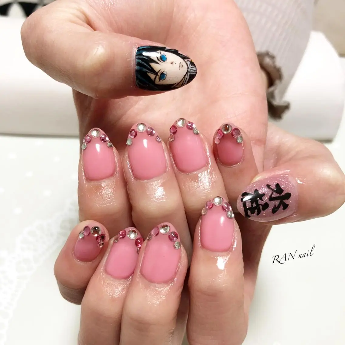 ネイル キラキラネイル ピンク ハンドネイル フットネイル RAN nailのネイルデザイン