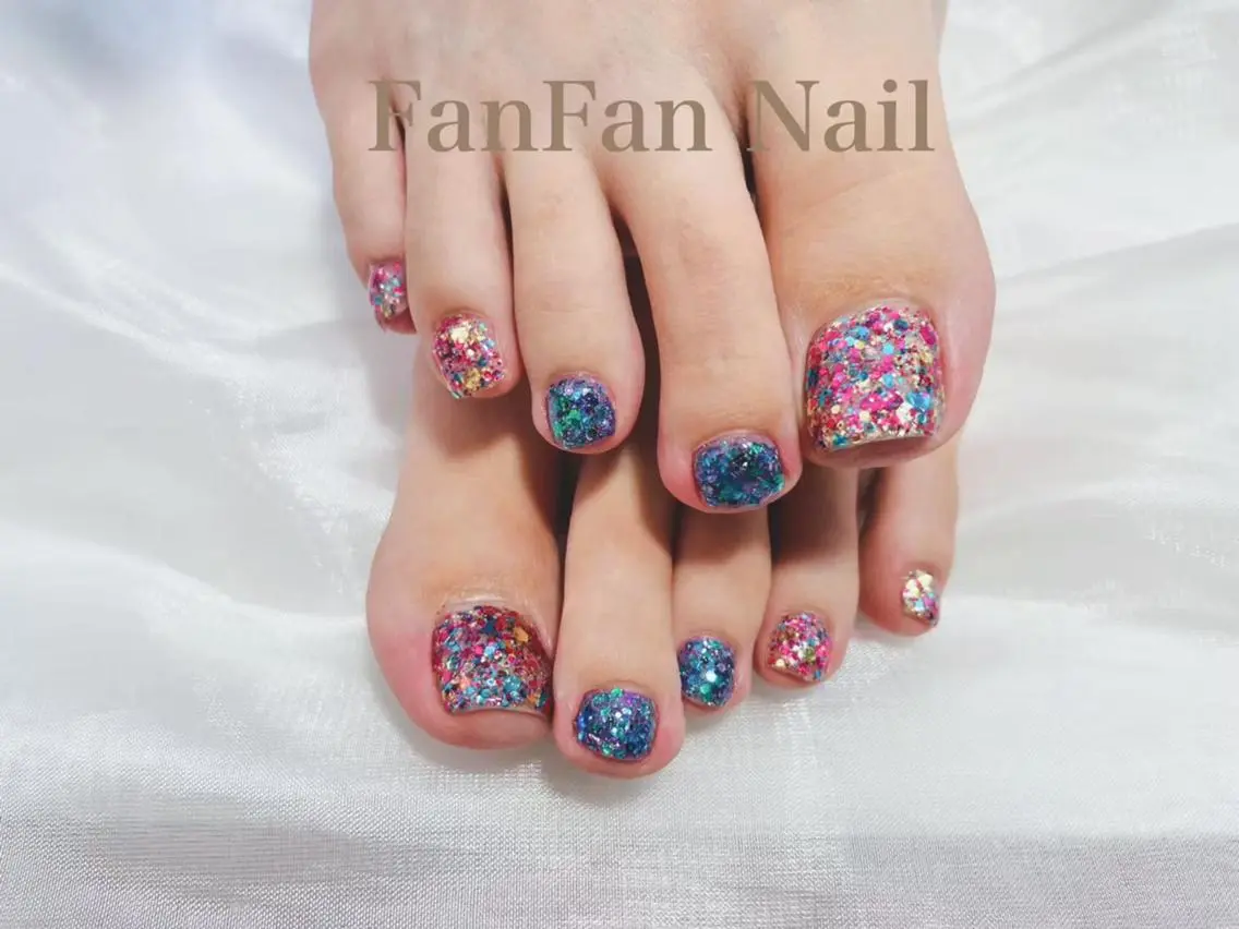 ネイル FanFan 長さ出し専門のネイルデザイン