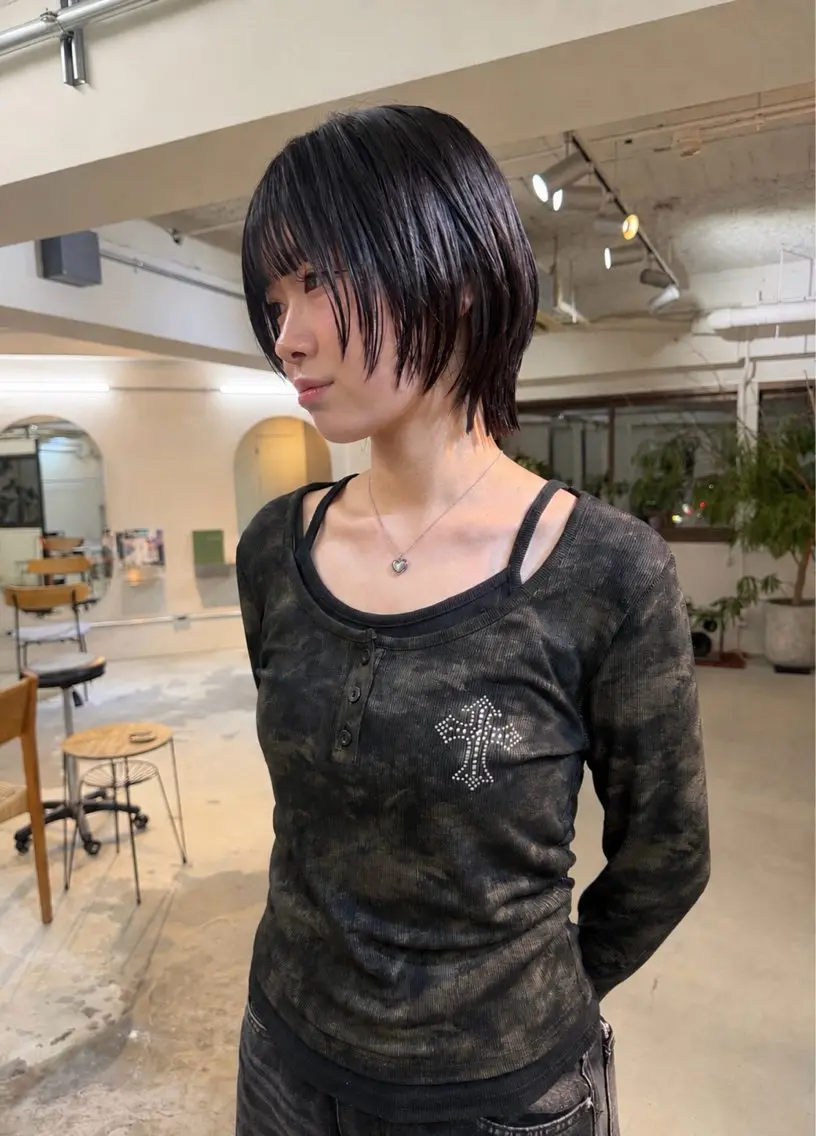 ショート ボブ ハイレイヤー レイヤーカット カット 竹中 彩音のヘアスタイル