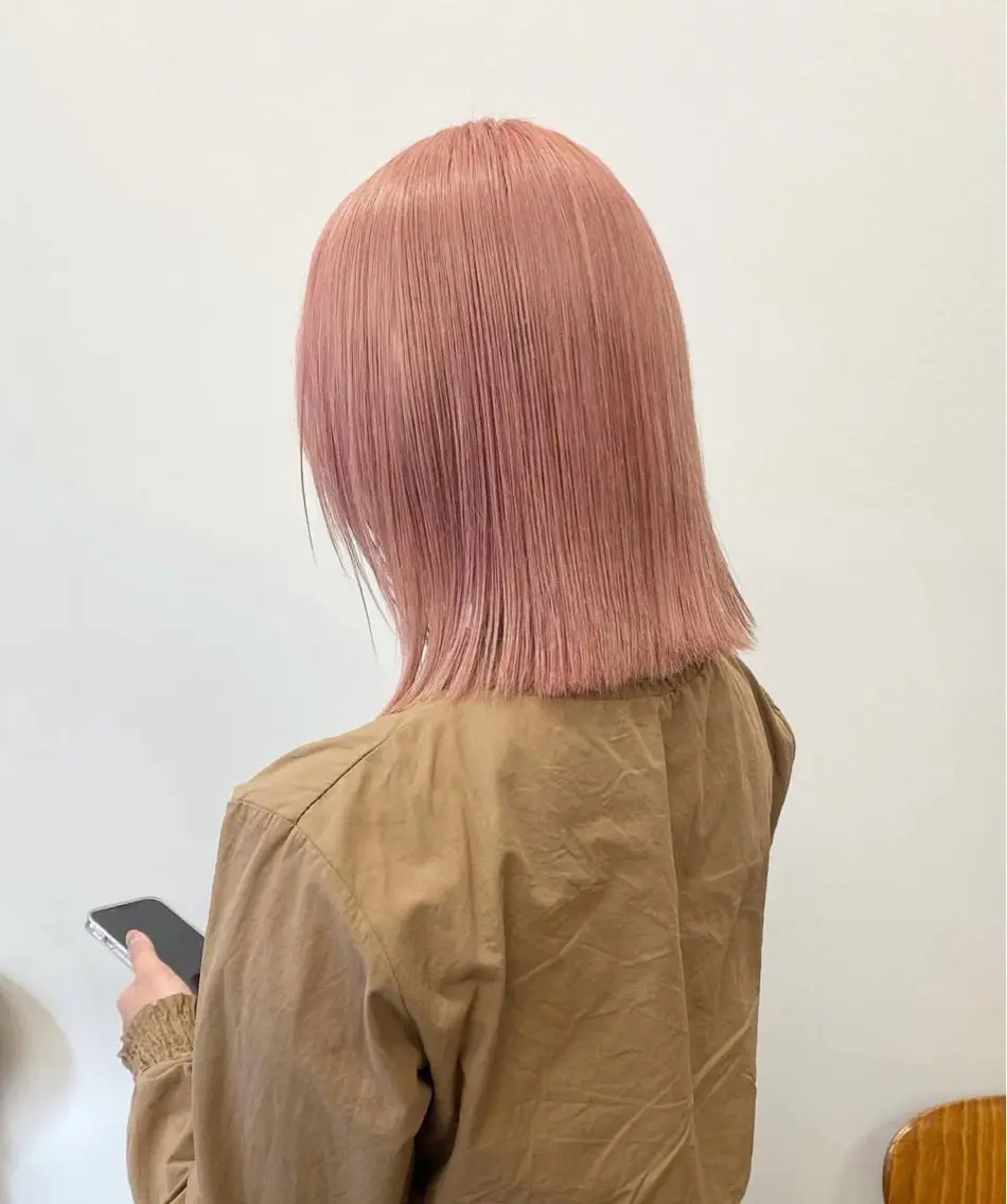 カット＋ケアブリーチ＋カラー＋超音波トリートメント⚡️の写真
