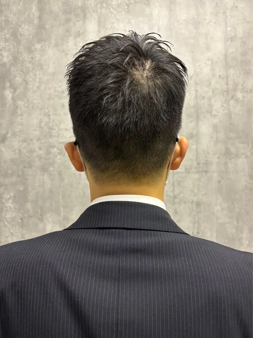 ショート メンズ SAKI SAKIのヘアスタイル