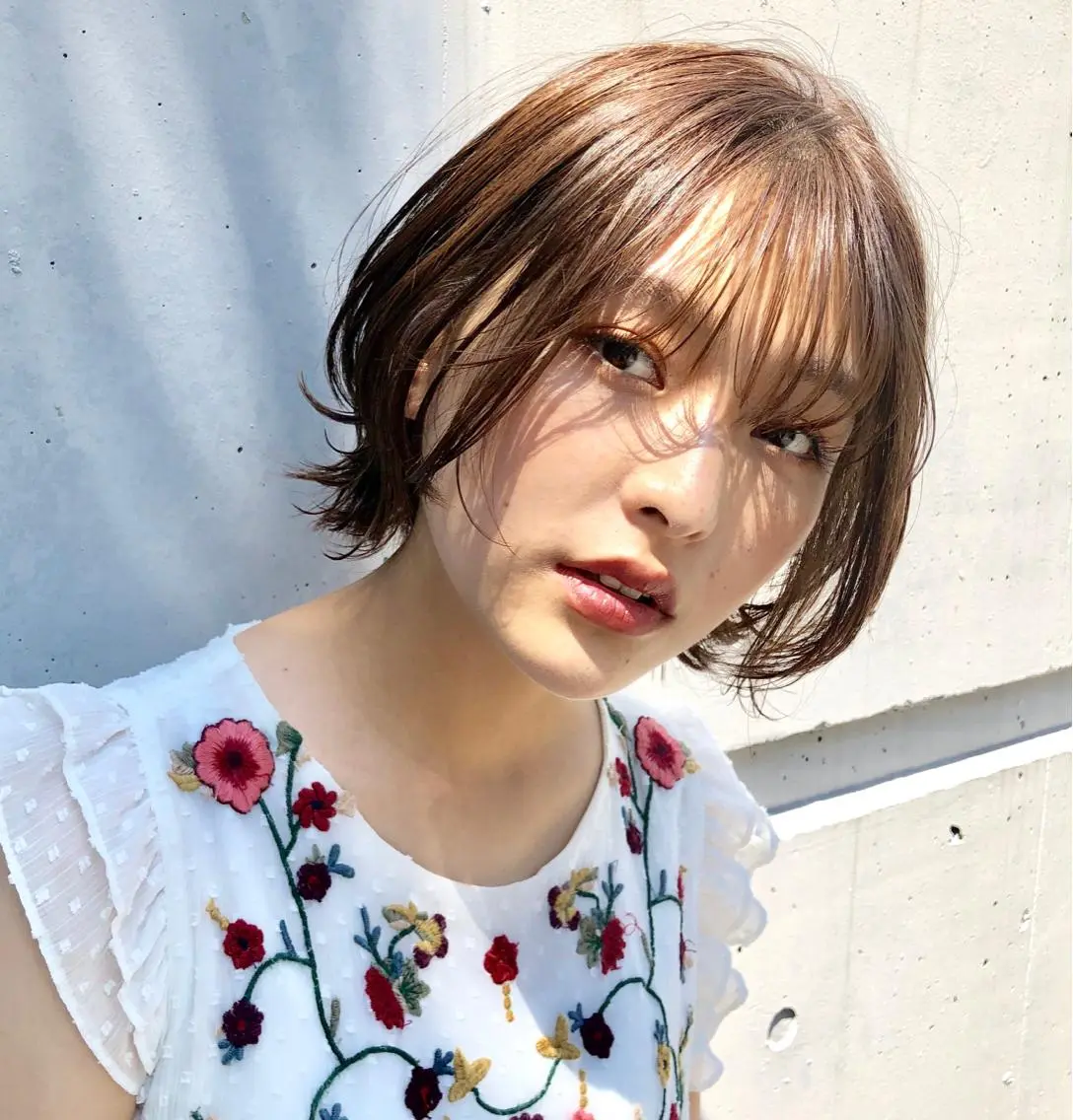 ショート カラー パーマ KONOMI スタイリストのヘアスタイル
