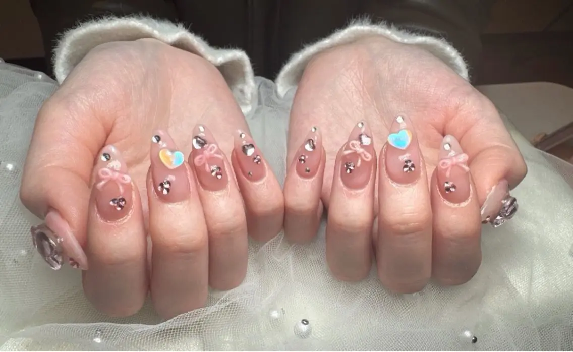 ネイル ハンドネイル WO MIAO💎のネイルデザイン