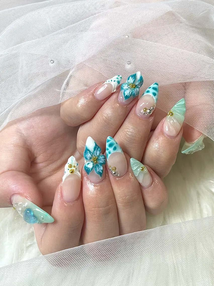 ネイル ハンドネイル NiJi Nailsのネイルデザイン