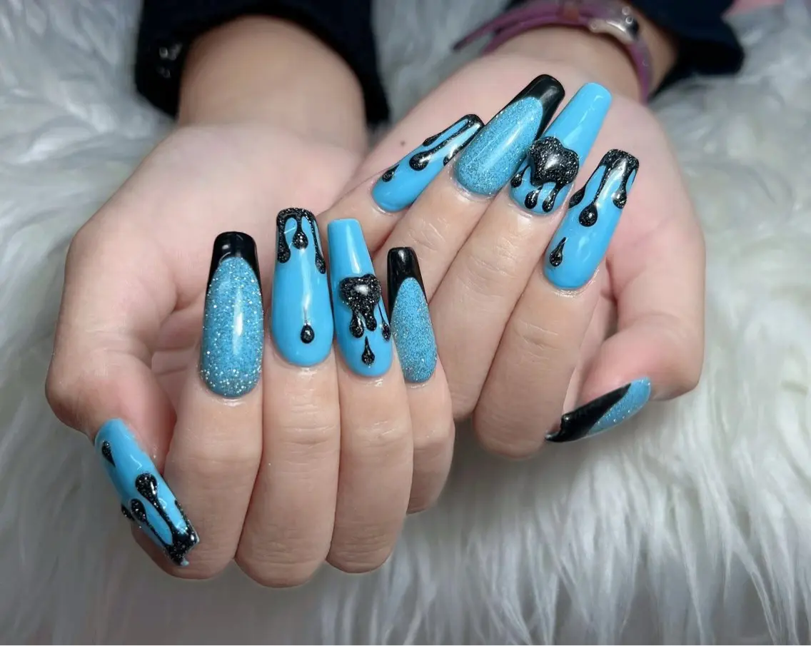 ネイル AURA NAIL 上前津のネイルデザイン