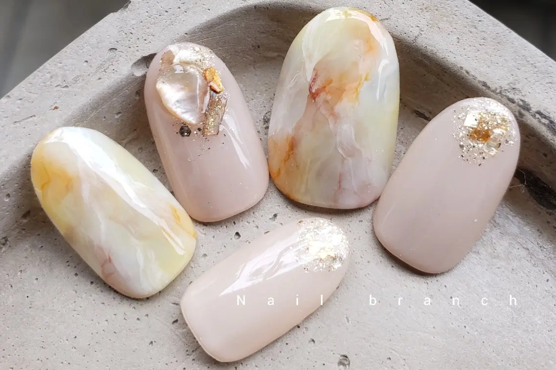 マツエク・マツパ Nail branchのネイルデザイン