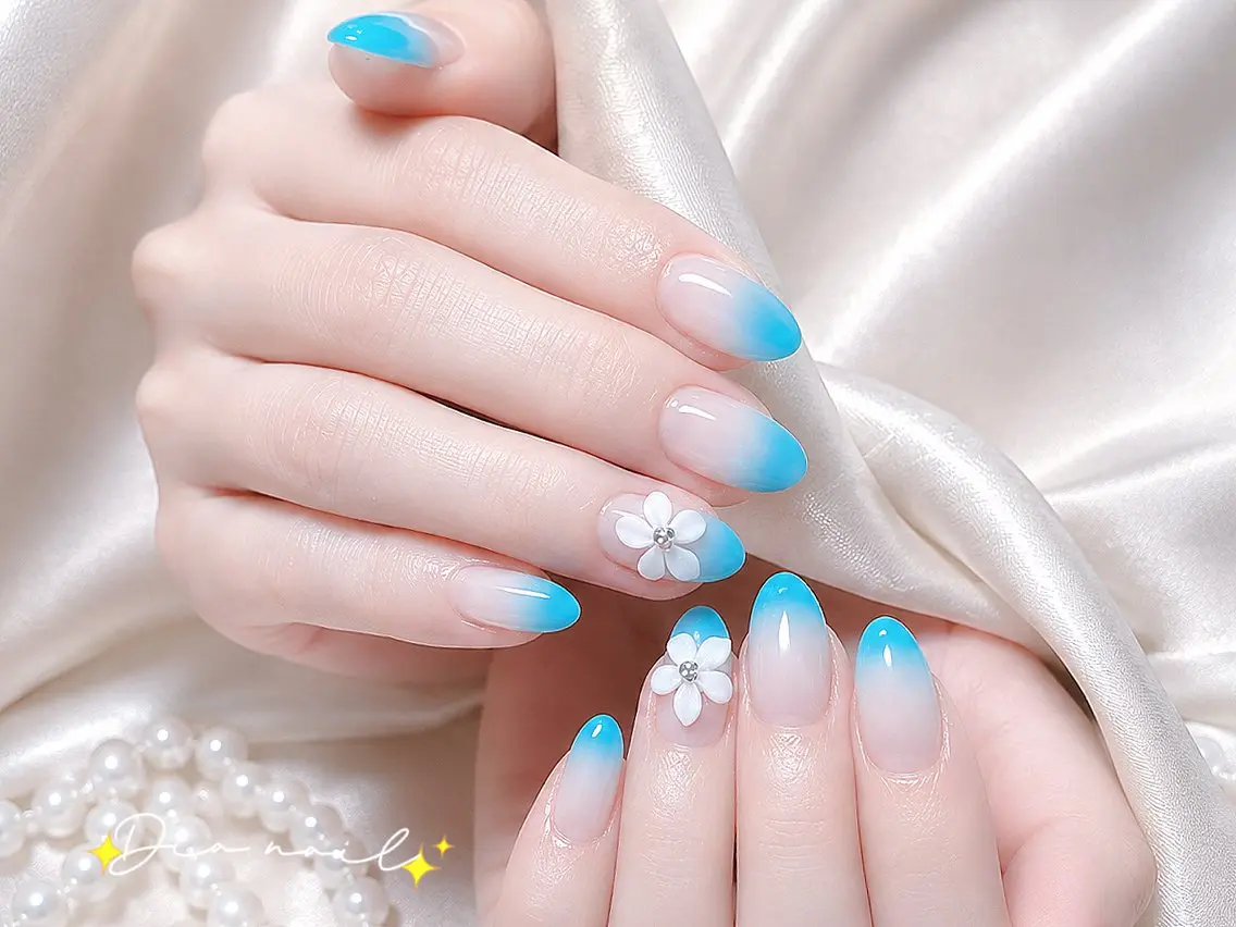 ネイル フットネイル 韓国ネイル レース マグネットネイル ニュアンスネイル ハンドネイル Dia nail サロンのネイルデザイン